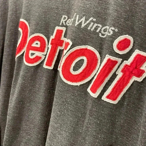 Detroit Redwings  Comfy T-Shirt - Picture 3 of 9